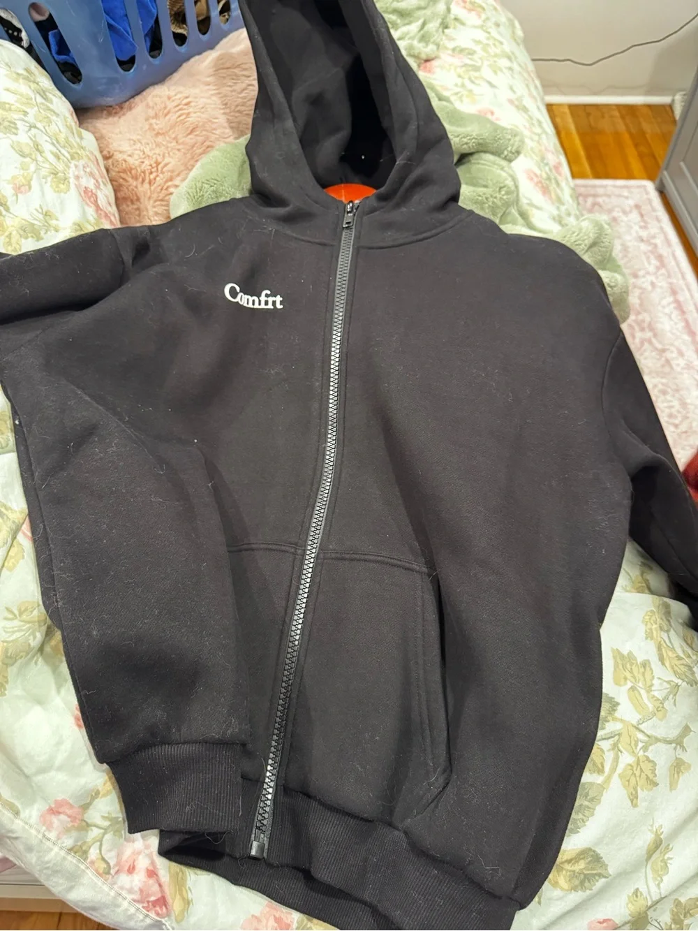 Comfort kids Black Zip-Up Hoodie Sweater